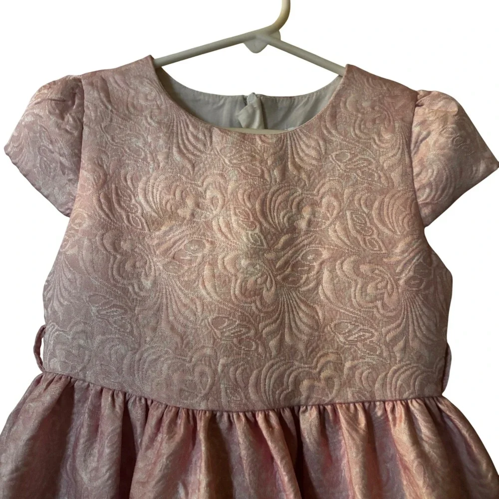 Childdkivy Girls Dress Sz 8 EUC Pink Floral Design Lined‎